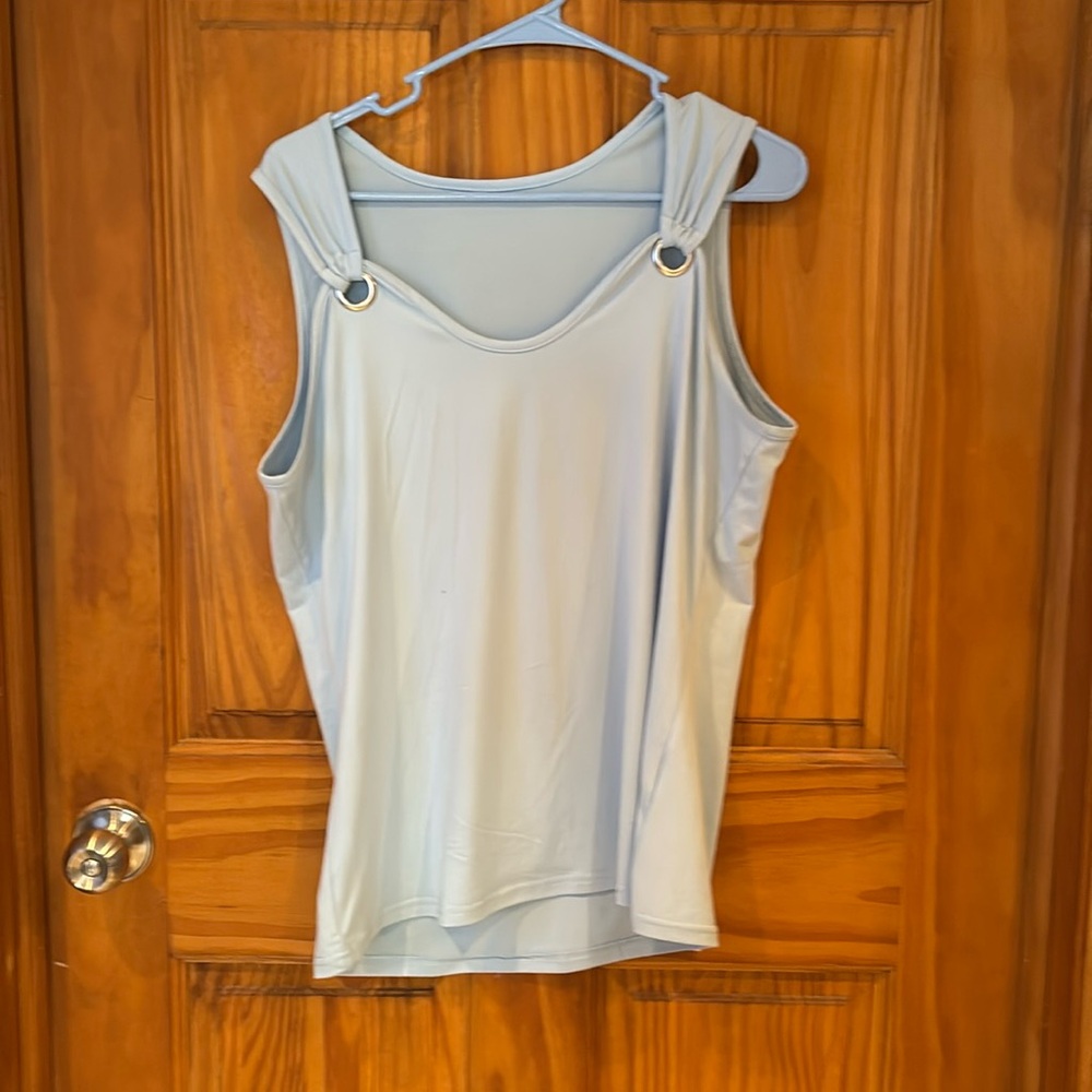 Cute top